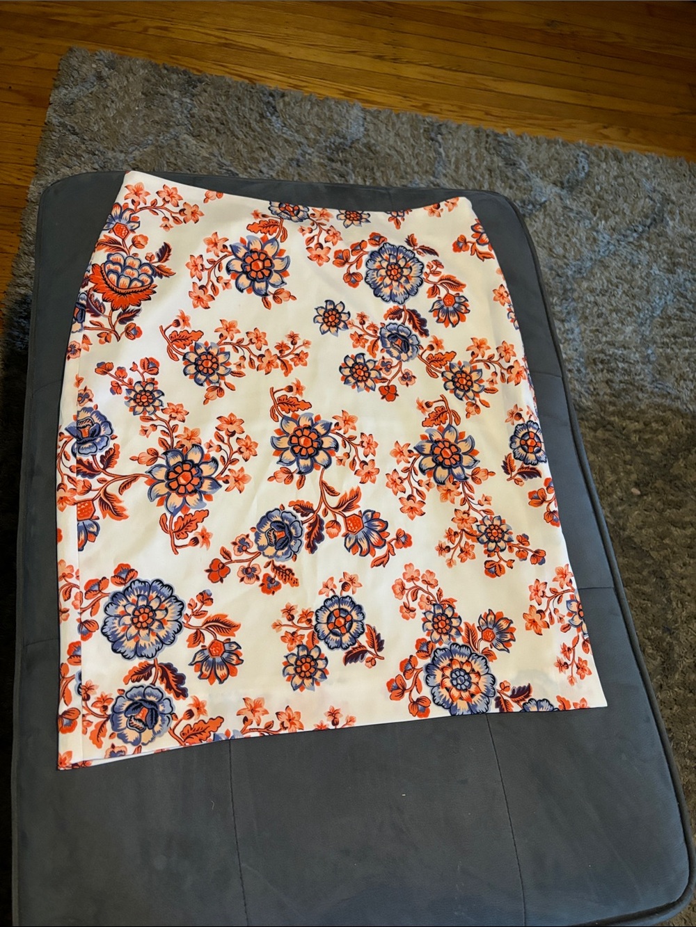 ANN TAYLOR FLORAL SKIRT